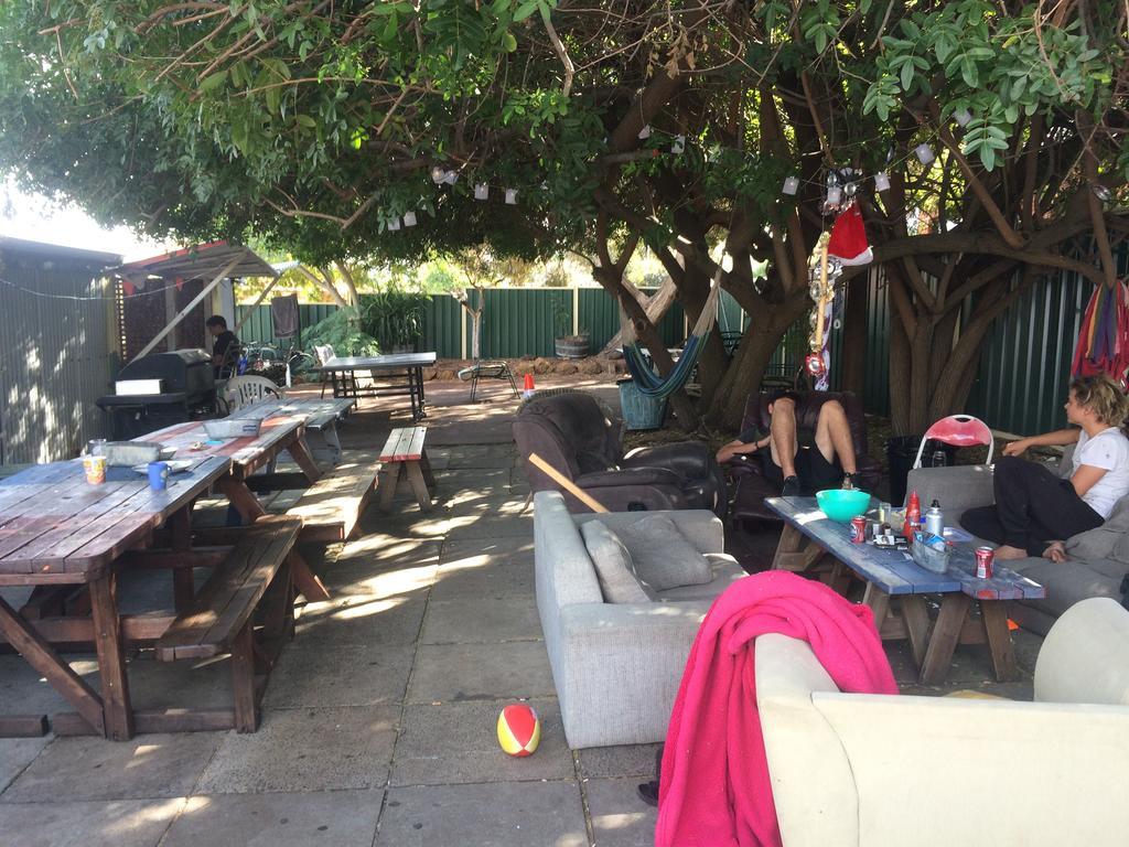 Planet Inn Backpackers Perth Extérieur photo